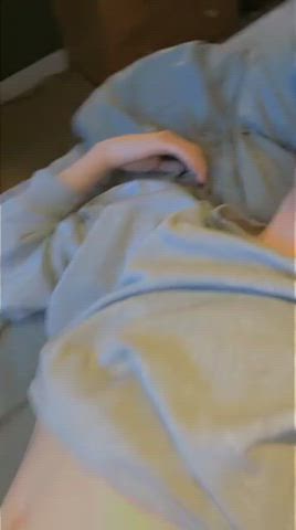 I’m bored. Can you come fuck me?