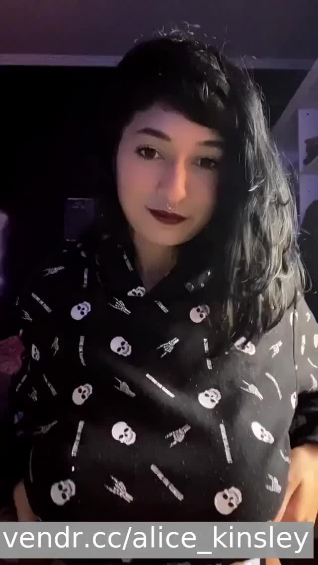 titty drop