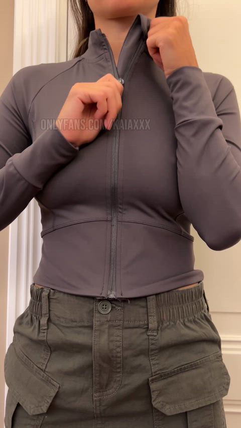 you wanna cum on my tits? snp:; moogwing