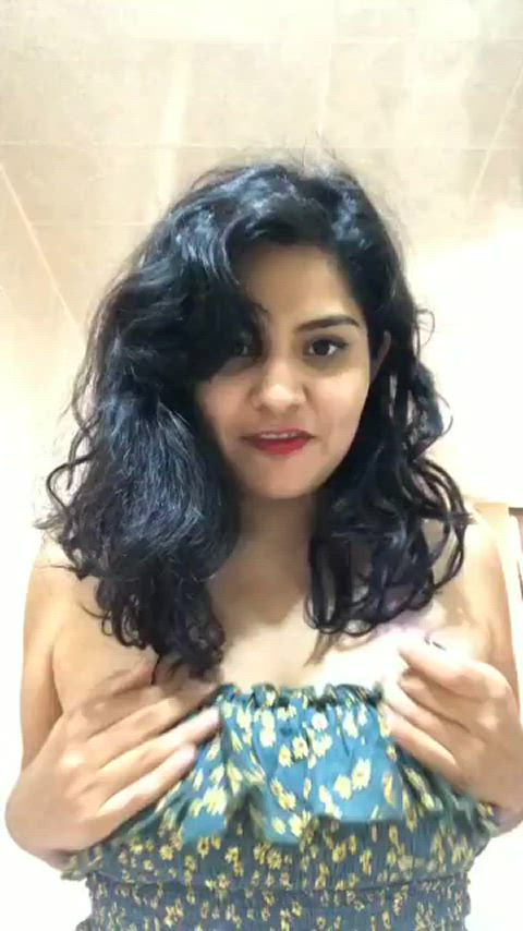 bhabi big tits boobs indian milf tits gif