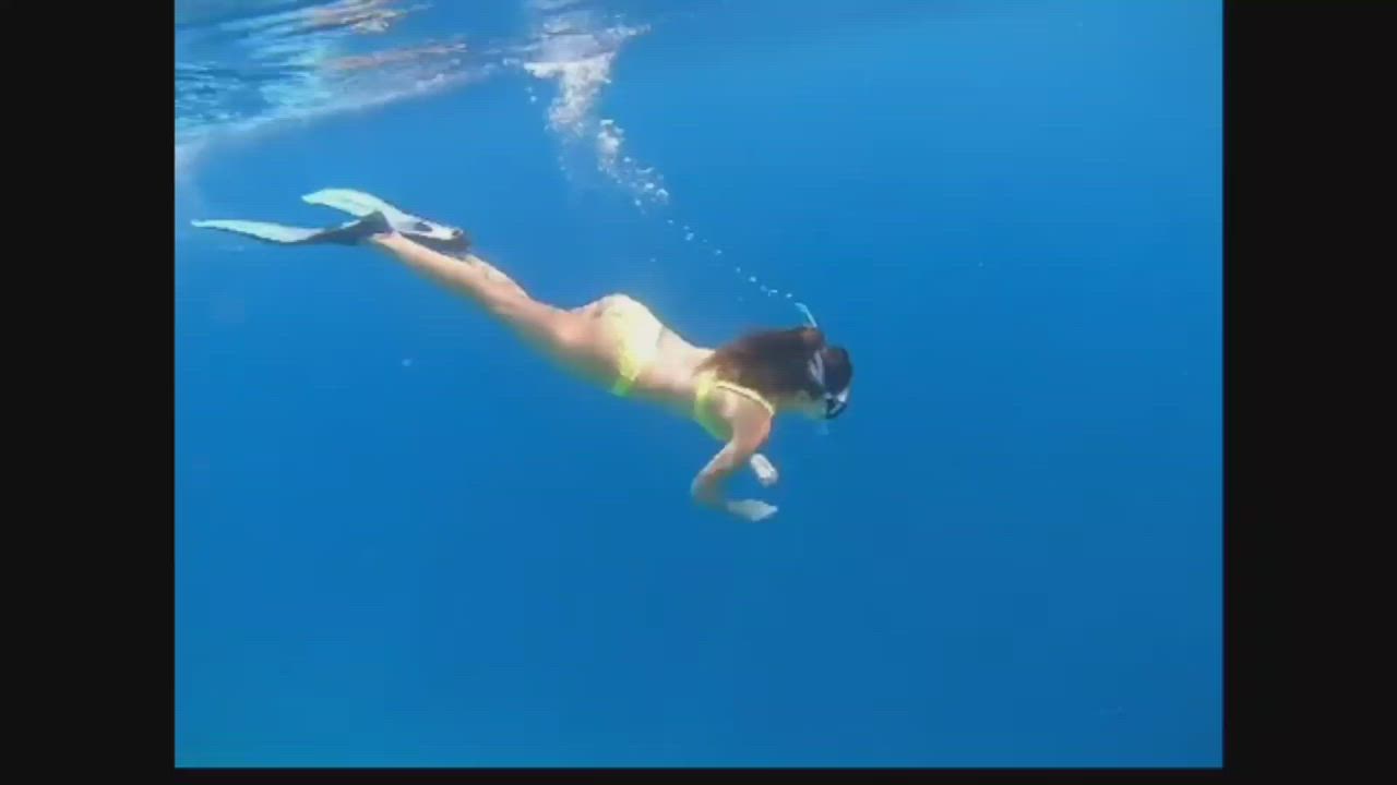 Kiara Advani ass in action ?