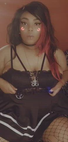 Dropping my ebony bbw titties