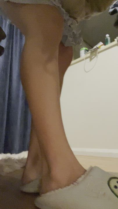Often I get boys being jealous of my strong calves, truth is I spend a lot of time