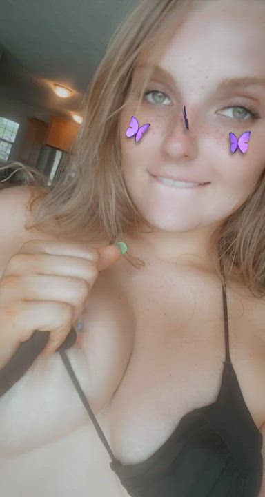 ✨$3 FLASH SALE!✨ FREE dick rate?1-1 chats (get to know me!)?FREE Premium Snapchat*?1.2k+