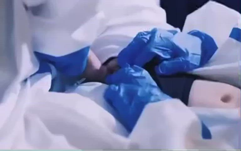 Who is she pls?