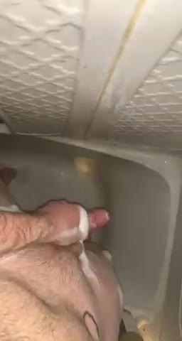 (24) Shower Time