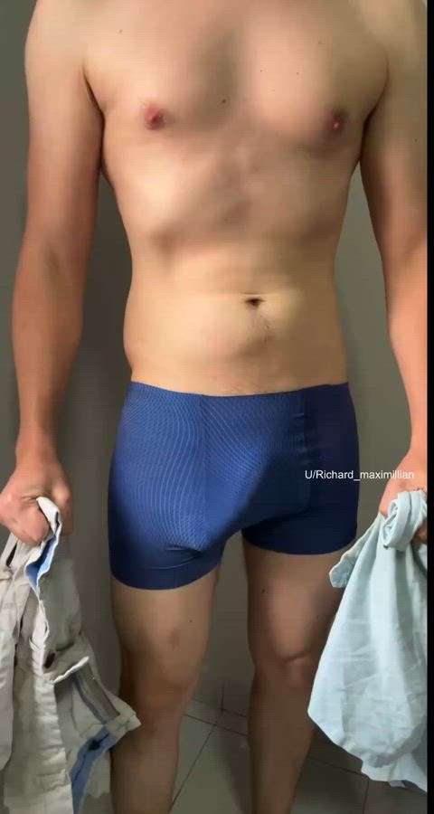 Need some help on what to wear...