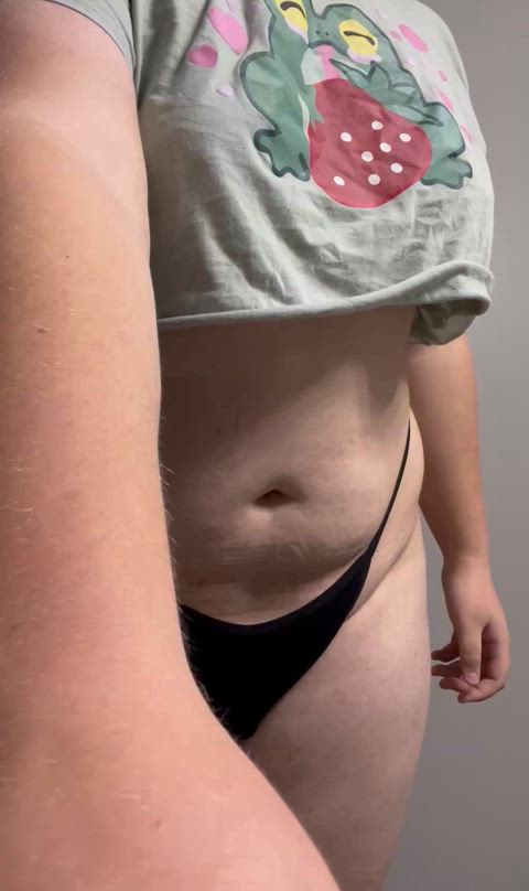 first time showing off on video, puppy's kinda nervous >///<