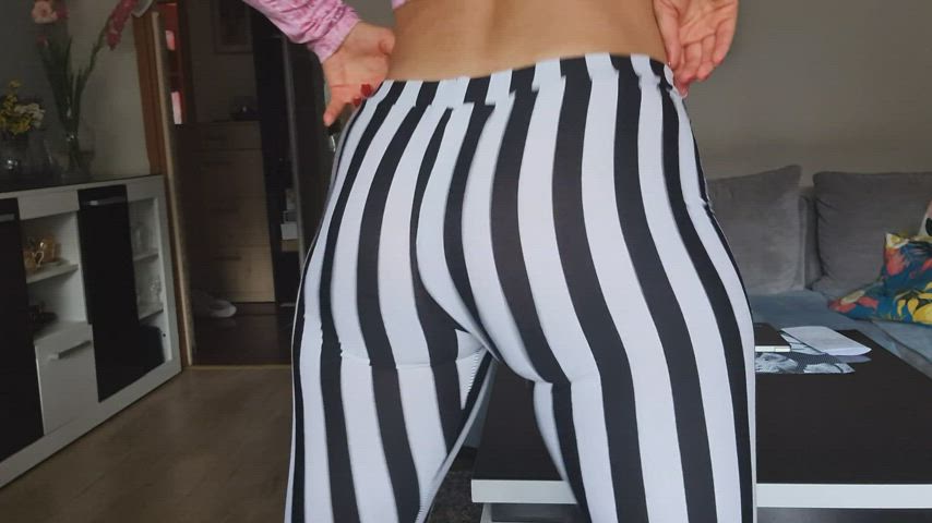 Ass Clapping Leggings Twerking gif