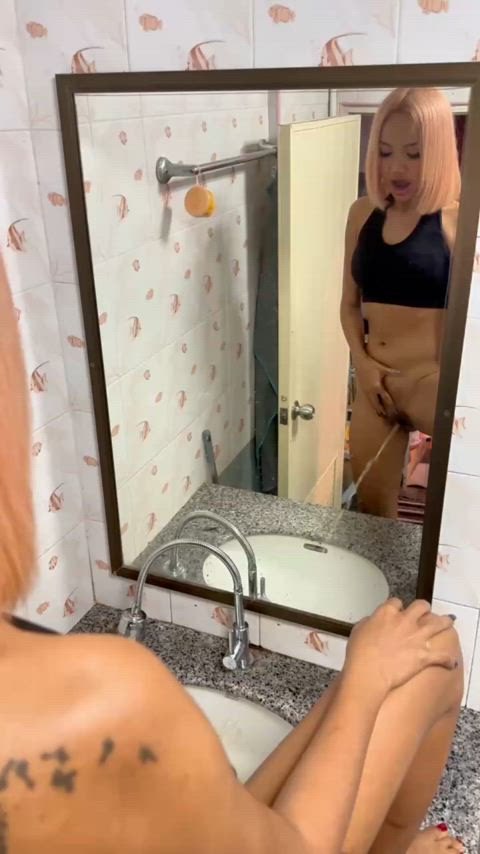 fetish pee peeing piss pissing gif