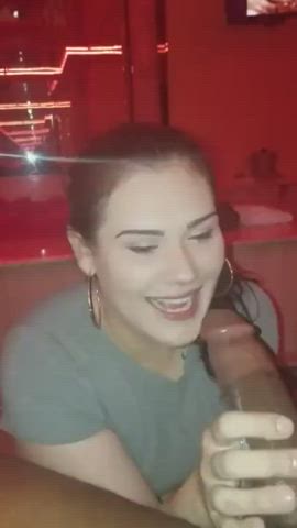Deepthroating like a real pro.