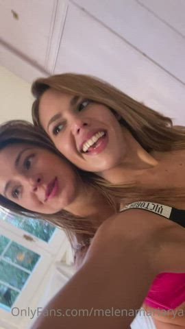 Bed Sex Lesbians Tongue Fetish gif