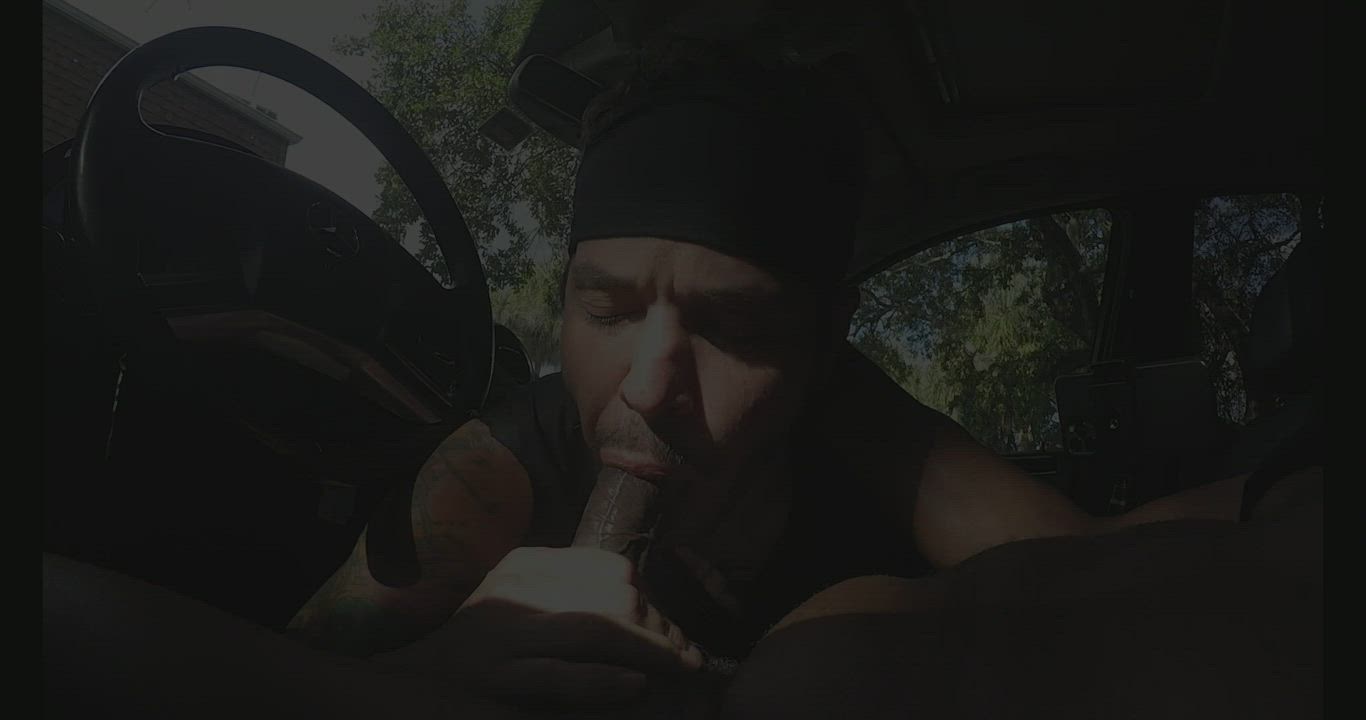 Was cruisin and ended up sucking this BBC in his car.