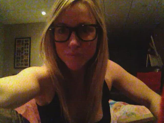 amateur boobs dancing flashing tease underwear gif