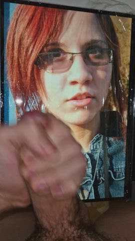 Redhead nerd tributed