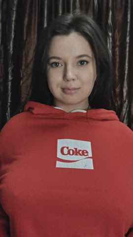 Taking a break from work to reveal my big boobs for Reddit 😉 (drop)