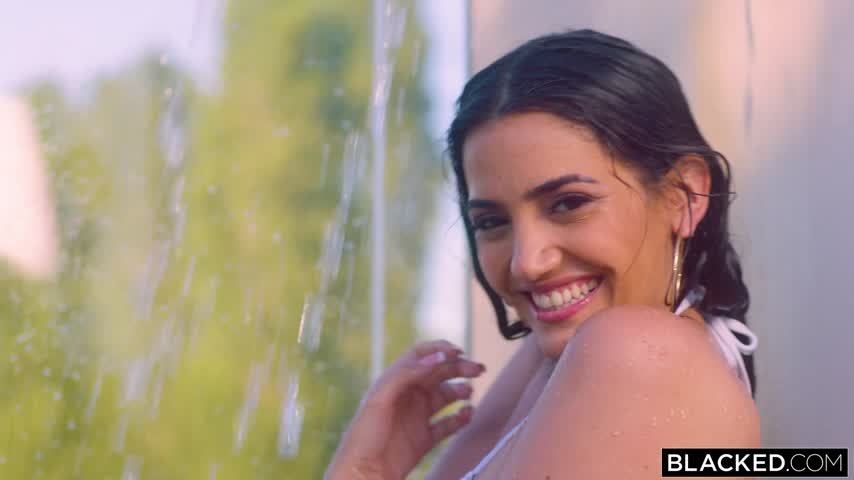 Penelope Cross - Secret Pool Sex