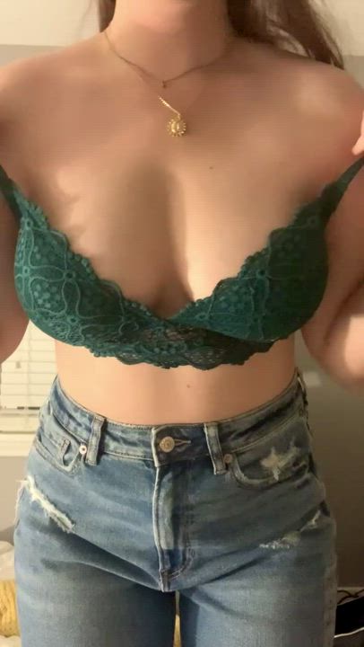 So excited for my FIRST Titty Drop, I loved making it. Give me tips on what to do