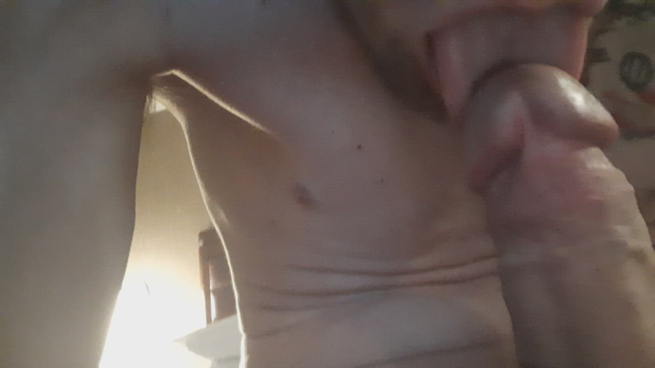 Sucking my thick tip