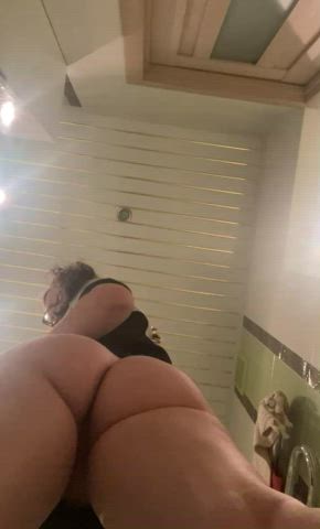 Would you cheat on your wife with me babe?
