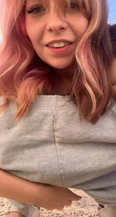I wish then was a subreddit called "Puddles" 🤭👧