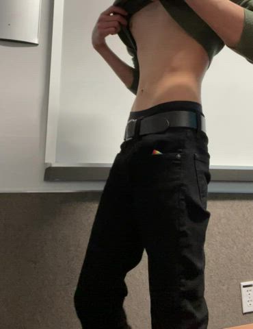 showing off in class