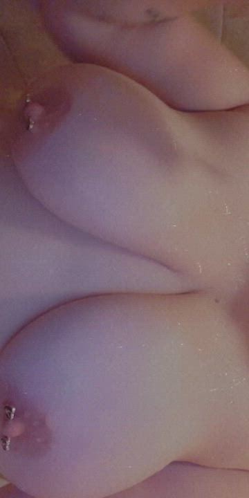 Showering is my favorite part of the day 🤪 [OC]