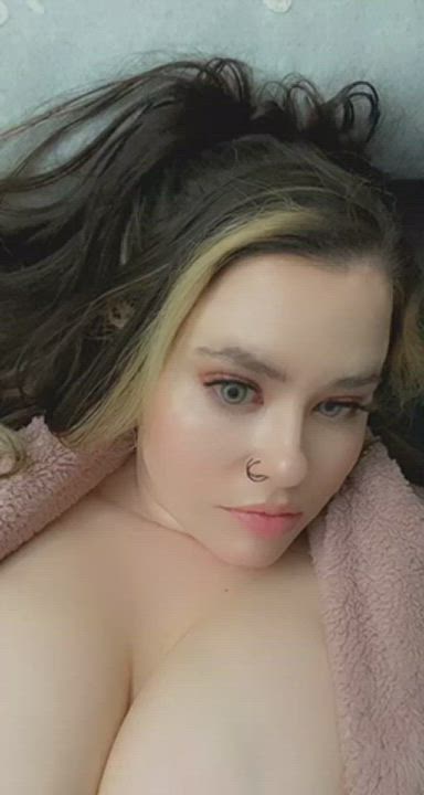 When it’s winter&amp;cold but your still a little slut 😋 (F)