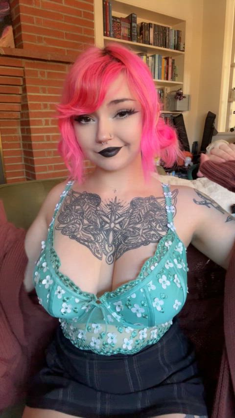 alternative big tits boobs goth huge tits petite tattoo adorable-porn amateur-girls