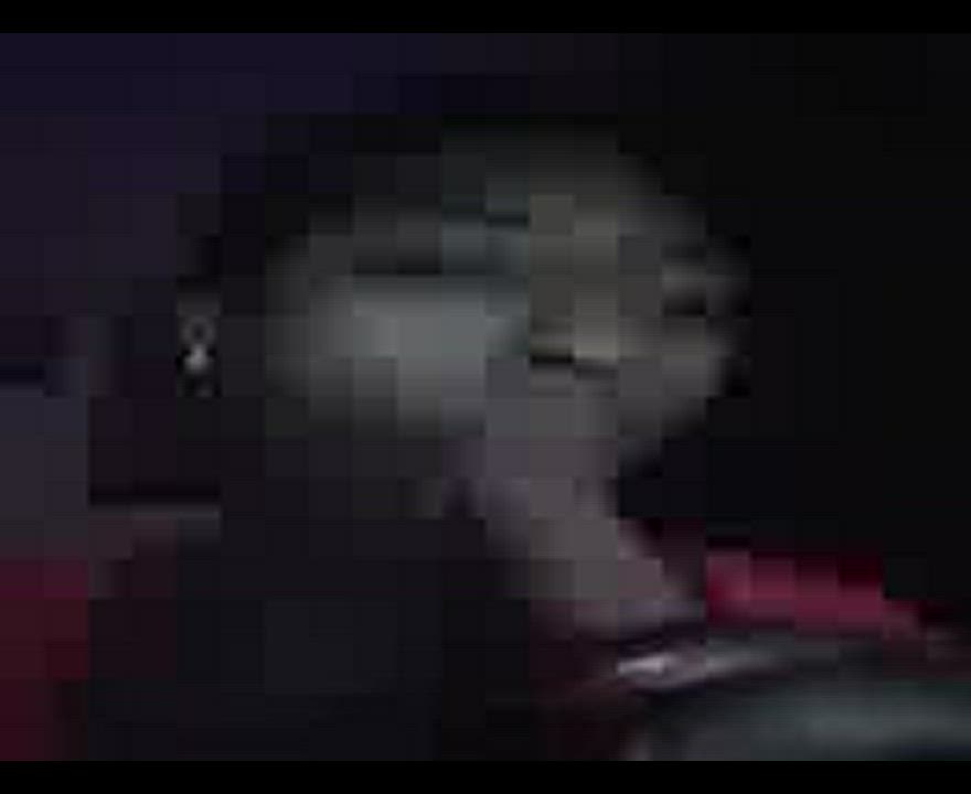 RedGIFs she wants the real D