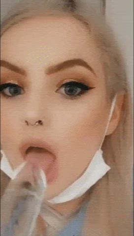 Alba Baptista Alex De La Flor Pinky XXX gif
