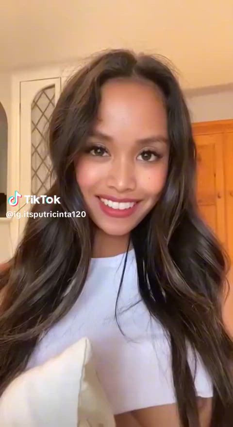 Putricinta - ItsPutri_Here - More tiktok flash vids on my TT likes (juanmomo45)
