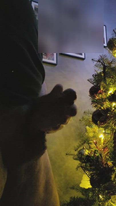 Adding some icicles to the tree...
