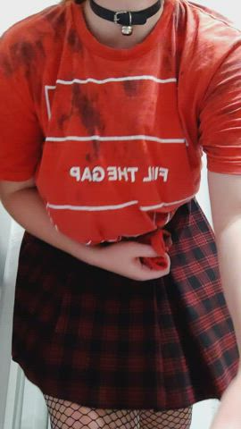 Come play with my big pale tits