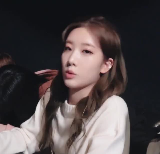 181219 이달의소녀탐구 #460 (LOONA TV #460)