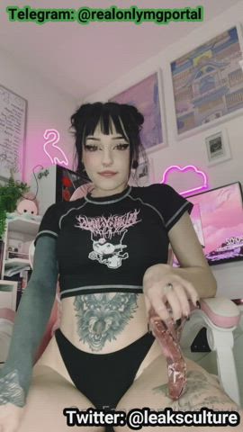 Big Tits Dildo Gamer Girl Orgasm Tattoo White Girl Porn GIF
