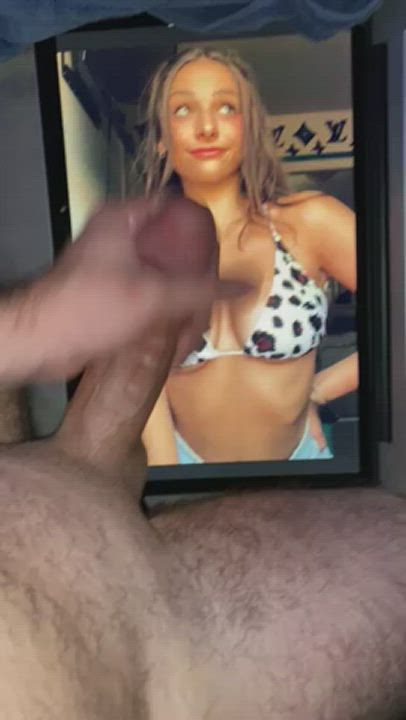 Sexy bikini slut taking my load. Kik in bio