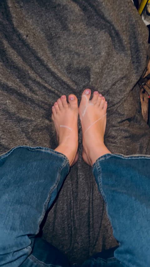 One down so many more to go😈🦶 feet