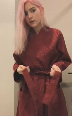 big tits eva elfie pink gif