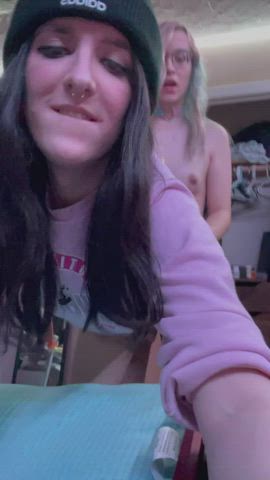 I love making my girlfriends dick bounce
