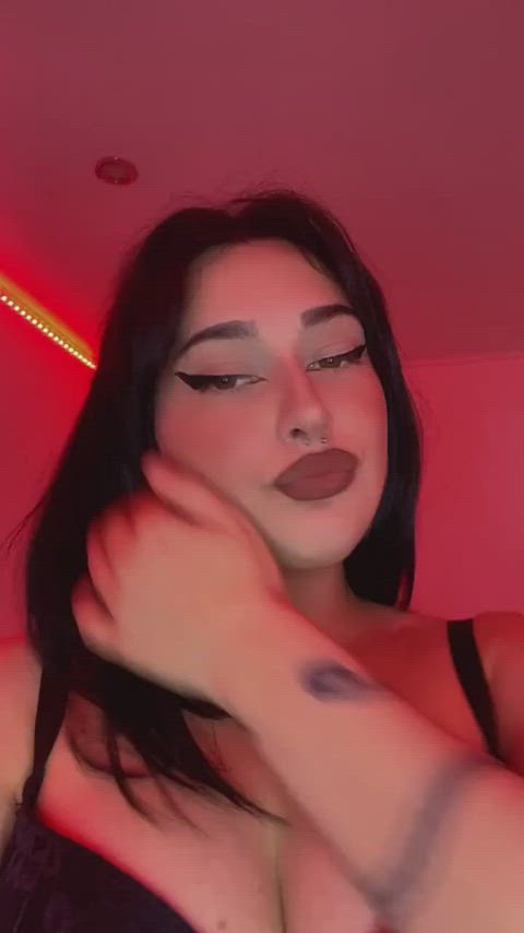 Hope the older guys enjoy my body