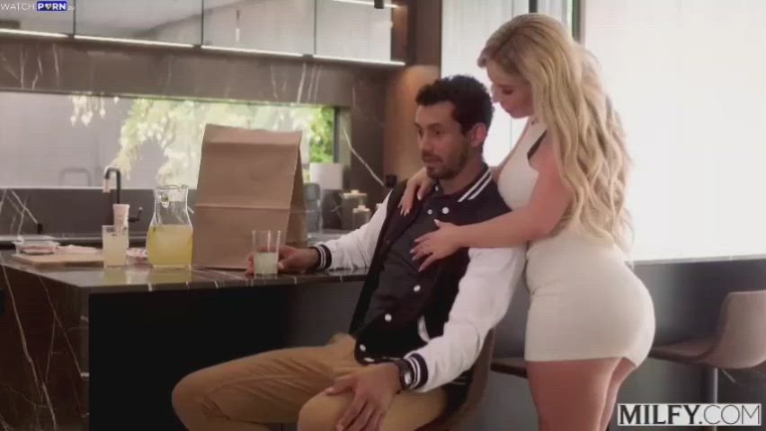 Anal Hungry Curvy Milf Seduces New Groom - Savannah Bond