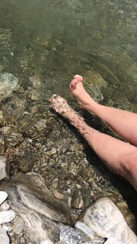 A day of rest, moving my beautiful feet.