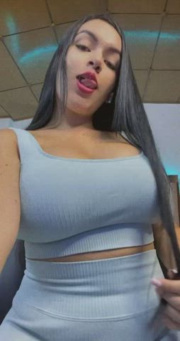 18 Years Old Anal Big Tits Curvy Dirty Talk Gym Leggings Long Hair Messy Nails Saliva