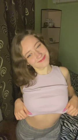 I want to get naked in your room so badly😋 I'm very hot and I want it! This is