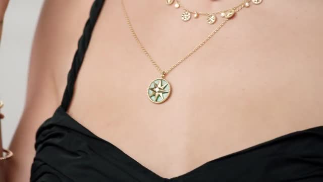 Cara Delevingne gif