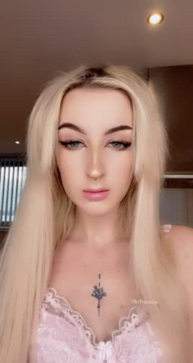 hope ya like green eyes :)