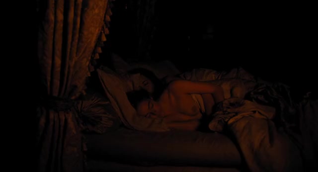 Emma Stone Nude In The Favourite
