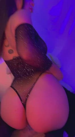 I’m the type of girl you don’t pull out of 😈