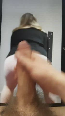 Tribbed this cucks wife and he wanted me to share it with everyone, his kik is xfeller